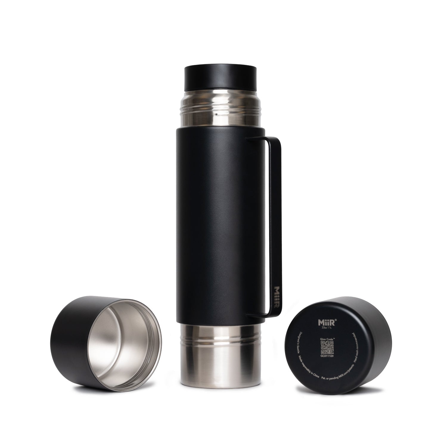 tomo-p9 Tomo_Black_Studio_0521_Cap_Staged__TOM1SV33002.jpg