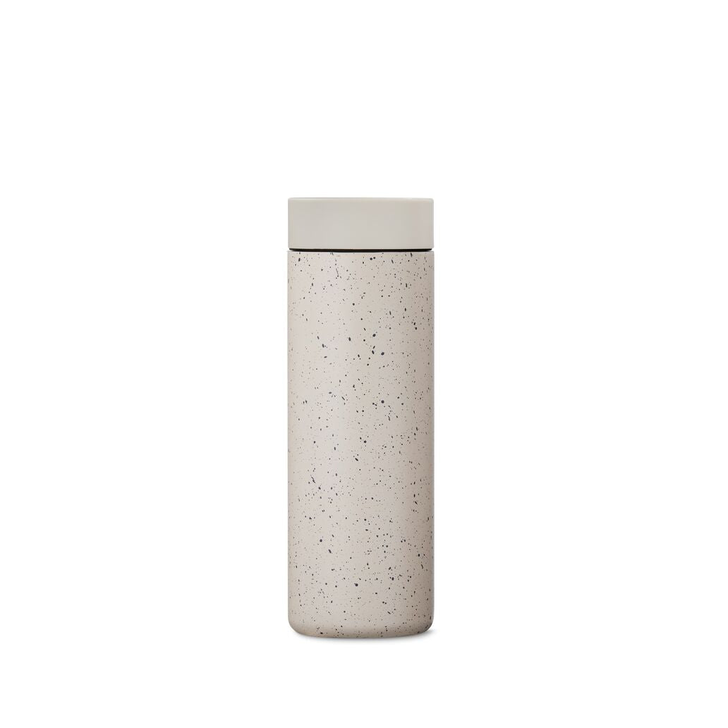 360-traveler-w4 WebPDP-16oz_360_Traveler_Desert_Tan_Speckle_Studio__TRV1SV16224_Back.jpg