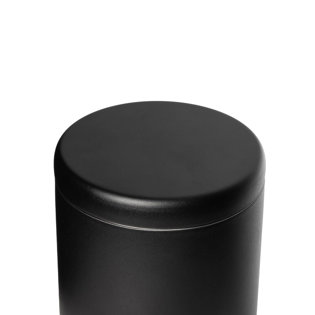 airlock-coffee-canister-z5 WebPDP-Airlock_Coffee_Canister__ACN2SVOS002_Black_X2Studio_45_Deg_Lid_On.jpg
