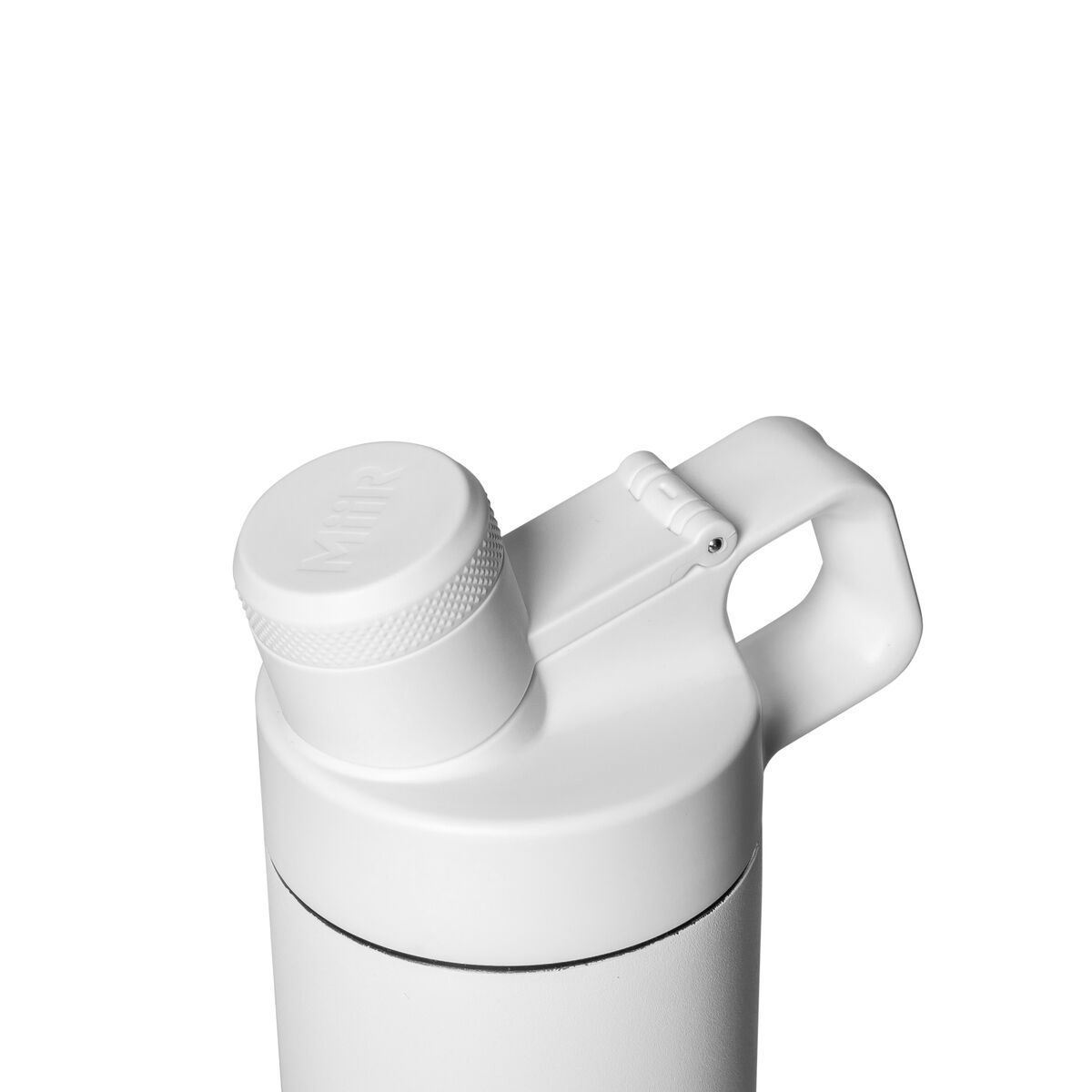 leakproof-chug-lid-z5 WebPDP-Leakproof_Chug_Lid_White_X2_Studio__LPC1PNR001_45_Closed.jpg