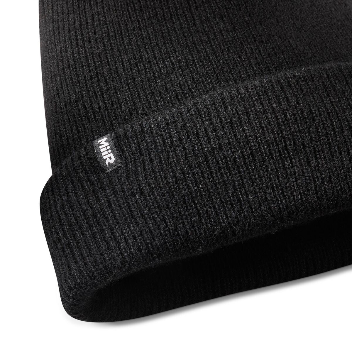 recycled-cashmere-beanie-a0 WebPDP-Recycled_Cashmere_Luxe_Beanie_Studio_Detail__BNE004002OS.jpg