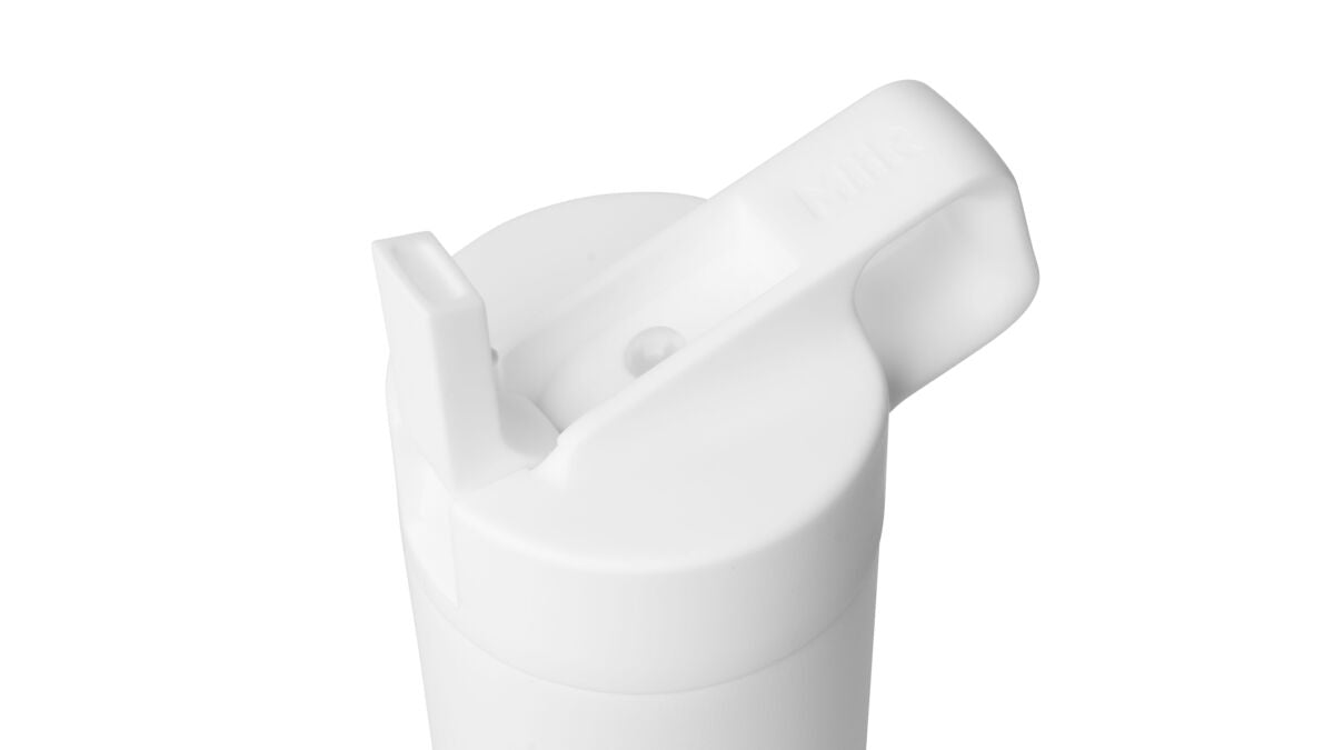 straw-bottle-w9 WebPDP-Straw_Lid_2_White_Studio_0221_45deg_Open__WMB2SL20001.jpg